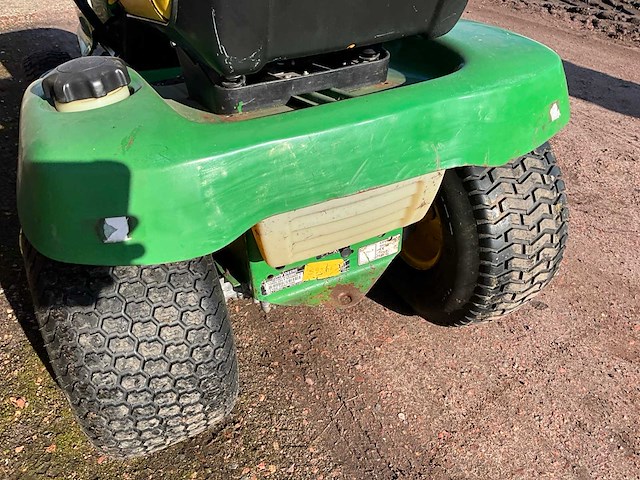 John deere lt166 zitmaaier - afbeelding 9 van  20