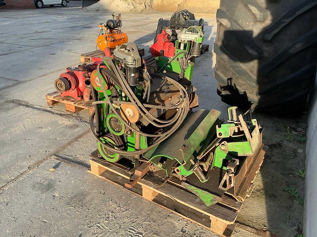 John deere maispletter - afbeelding 2 van  8