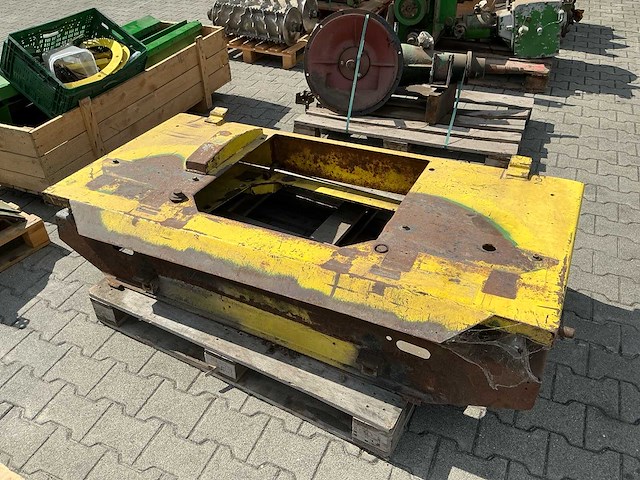 John deere onderdelen voor 6000 / 7000-serie zelfrijdende veldhakselaars – circa 10 pallets - afbeelding 21 van  36