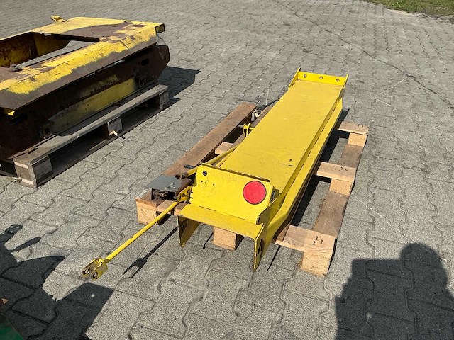 John deere onderdelen voor 6000 / 7000-serie zelfrijdende veldhakselaars – circa 10 pallets - afbeelding 24 van  36