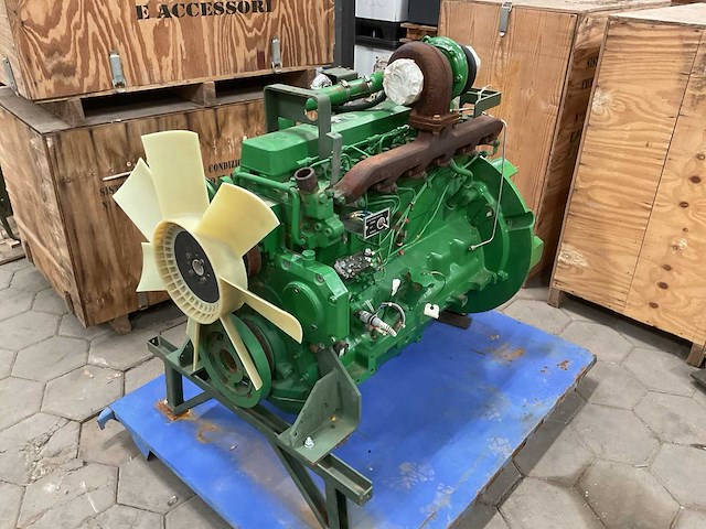 John deere powertech 6,8 liter dieselmotor - afbeelding 2 van  11