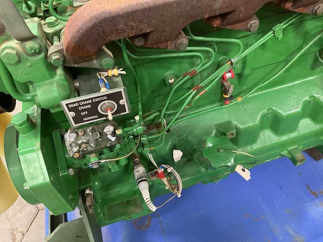 John deere powertech 6,8 liter dieselmotor - afbeelding 9 van  11