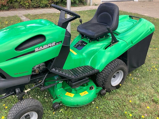 John deere sabre 1540 zitmaaier - afbeelding 2 van  11