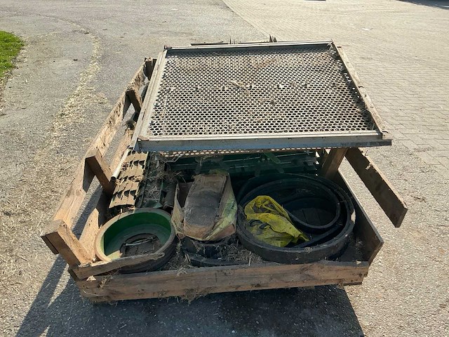 John deere t-660 maaidorser zevenpakket - afbeelding 2 van  8