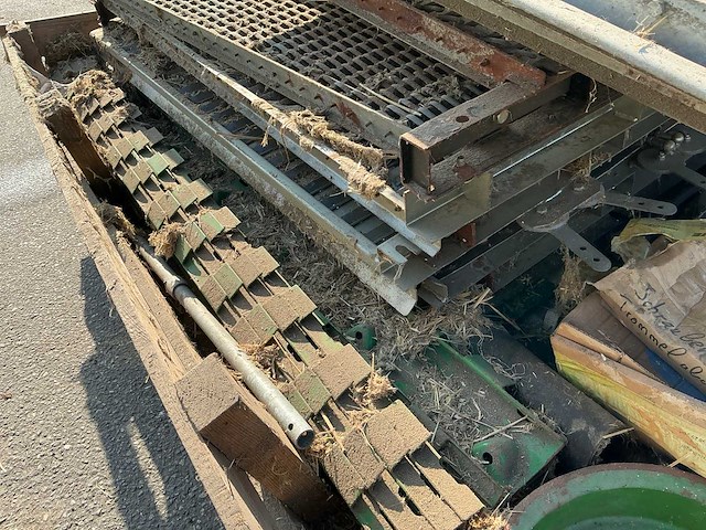 John deere t-660 maaidorser zevenpakket - afbeelding 7 van  8