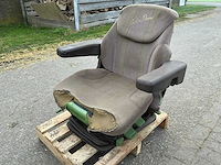 John deere tractor stoel - afbeelding 1 van  5