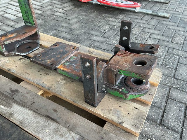 John deere trekhaak (2x) - afbeelding 1 van  1