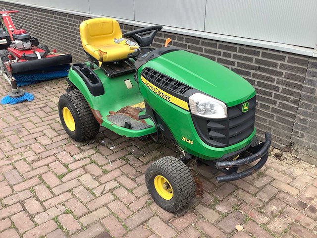 John deere x125 zitmaaier - afbeelding 1 van  4