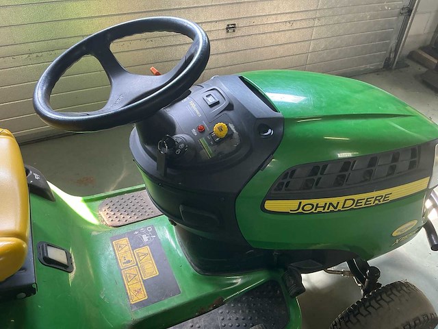 John deere x155r grasmaaier - afbeelding 1 van  1