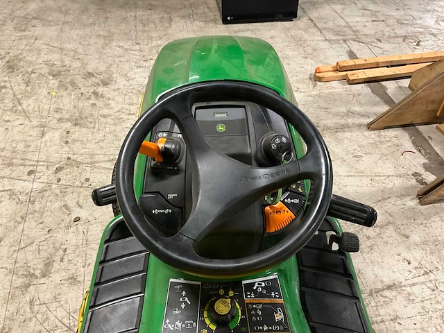 John deere x300 zitmaaier - afbeelding 7 van  11
