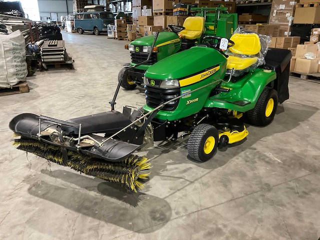 John deere x300r zitmaaier - afbeelding 1 van  14