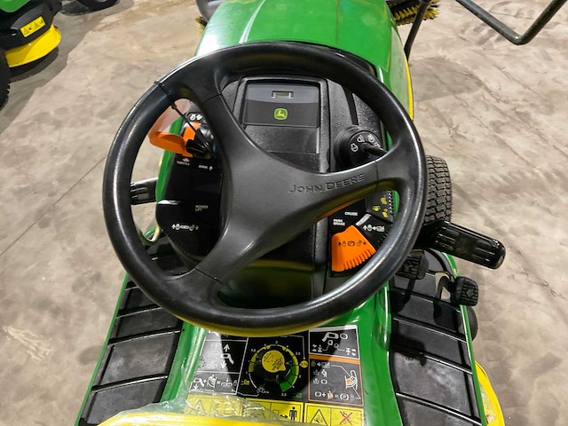 John deere x300r zitmaaier - afbeelding 12 van  14