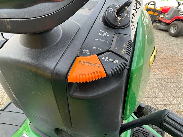 John deere x300r zitmaaier - afbeelding 2 van  14