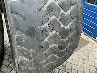 John deere zf 8 gaats band en velgen set - afbeelding 7 van  10