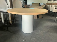 John eetkamertafel rond 120cm - afbeelding 3 van  3
