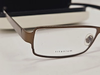 John varvatos bril met marc jacobs case - afbeelding 3 van  7