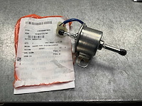 Johndeere brandstofpomp - afbeelding 1 van  2