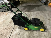 Johndeere r47ve grasmaaier - afbeelding 1 van  7