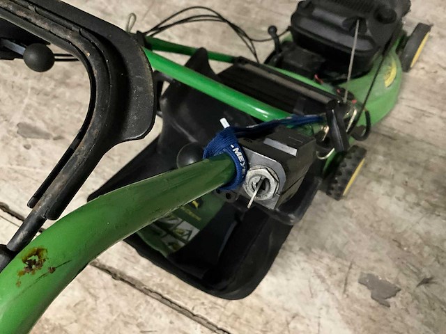 Johndeere r47ve grasmaaier - afbeelding 6 van  7