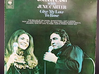Johnny cash met june carter - afbeelding 1 van  5
