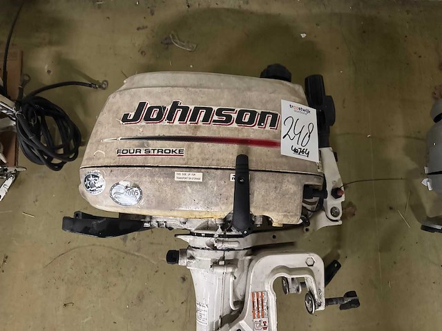 Johnson - 4-takt - 6 pk - buitenboordmotor - afbeelding 3 van  7