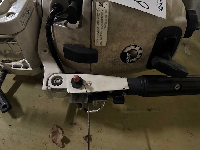 Johnson - 4-takt - 6 pk - buitenboordmotor - afbeelding 6 van  7