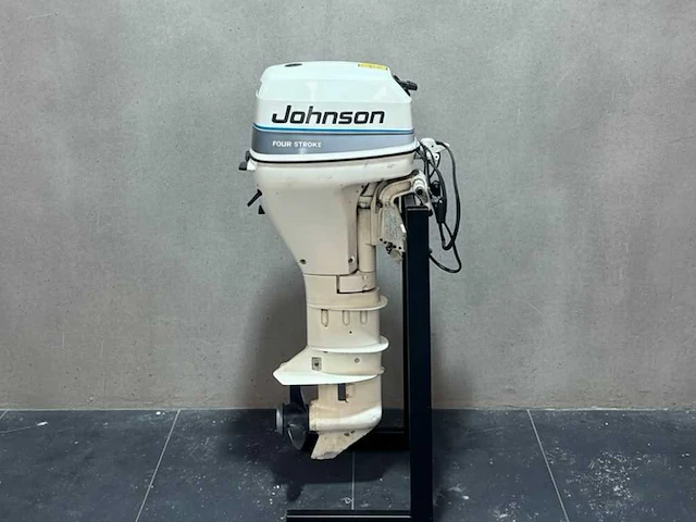 Johnson - langstaart - 15 pk - 4-takt - buitenboordmotor - afbeelding 1 van  1
