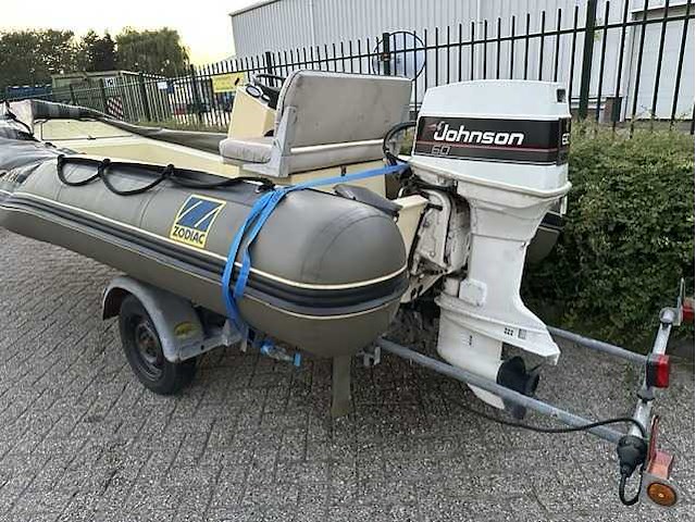 Johnson - vro - buitenboordmotor - afbeelding 6 van  12