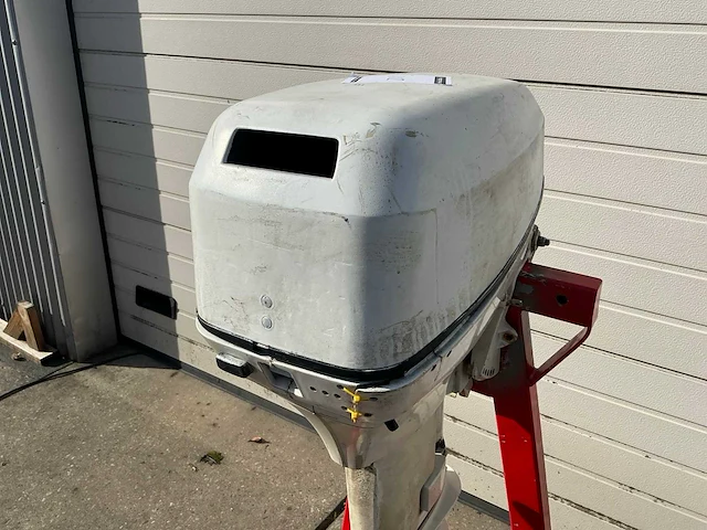 Johnson 15 pk buitenboordmotor kortstaart - afbeelding 4 van  9