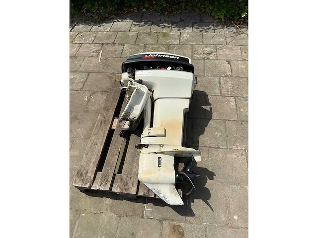 Johnson buitenboordmotor | 40pk - afbeelding 2 van  8