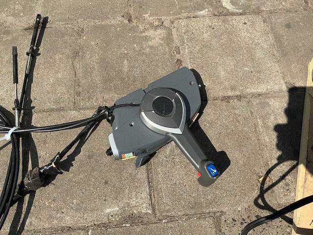 Johnson buitenboordmotor | 90pk - afbeelding 4 van  5