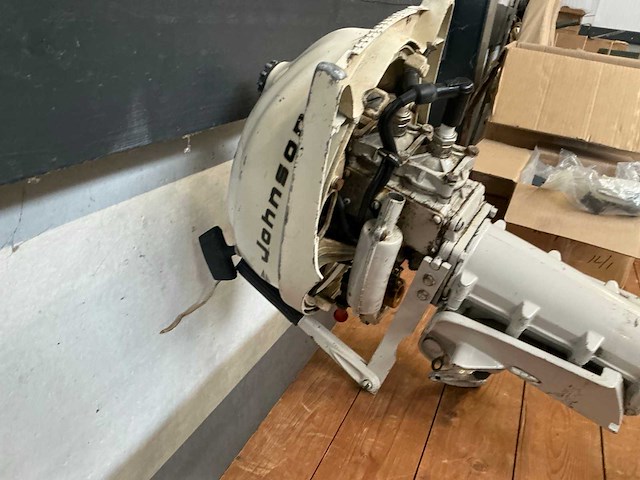 Johnson buitenboordmotor - afbeelding 5 van  5