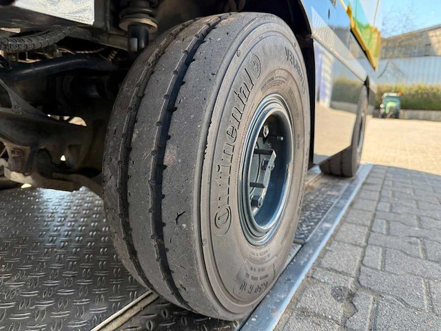 Johnston c202 - 2020 - compacte veegmachine - straatveegmachine - afbeelding 2 van  25