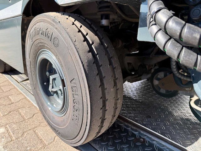 Johnston c202 - 2020 - compacte veegmachine - straatveegmachine - afbeelding 7 van  25