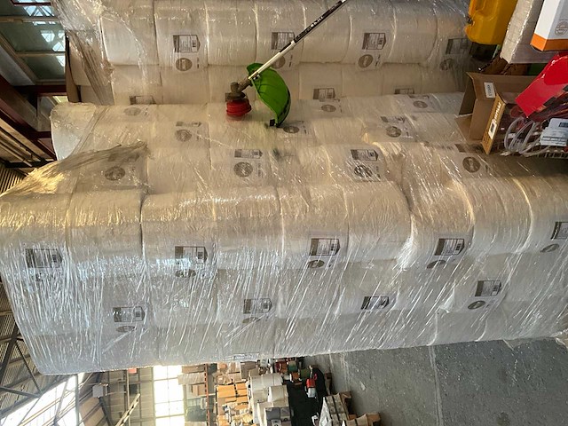 Joker gold + - industrieel poetspapier - papierrol (118x) - afbeelding 6 van  6