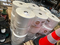 Joker gold + - industrieel poetspapier - papierrol (24x) - afbeelding 5 van  8