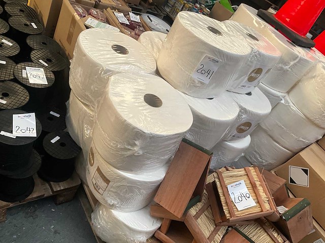 Joker gold + - industrieel poetspapier - papierrol (40x) - afbeelding 2 van  5