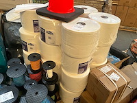 Joker gold l+ - industrieel poetspapier - papierrollen (24x) - afbeelding 2 van  6