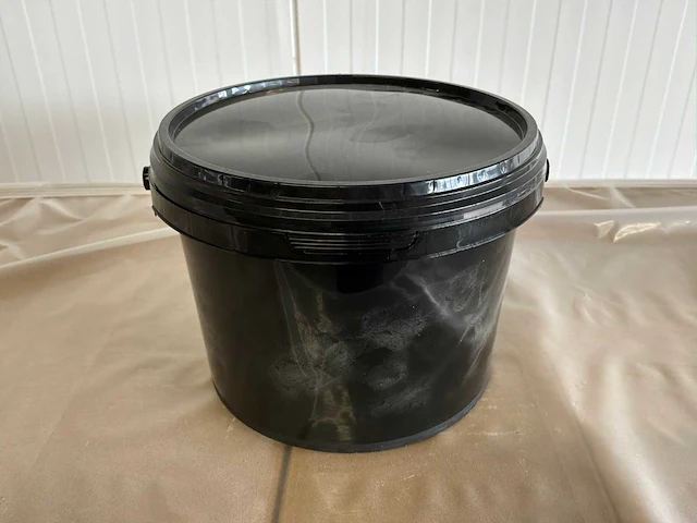 Jokey jet 30p kunststof emmer zwart (3 liter) (1520x) - afbeelding 2 van  6