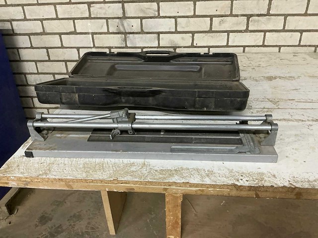 Jokosit tegelsnijder - afbeelding 2 van  4