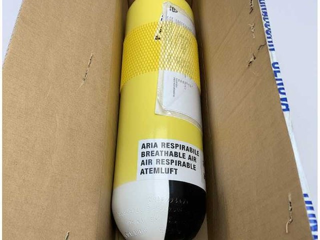 Jonassohn 6l 300 bar self-rescue breathing air tank for maritime and industrial use - afbeelding 4 van  5