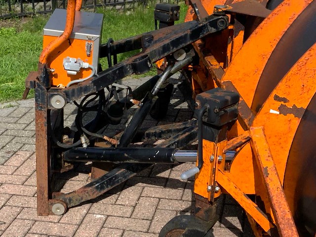 Jongerius jmk 2750 sneeuwploeg - afbeelding 7 van  7