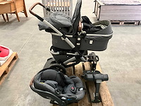 Joolz kinderwagen en autostoel - afbeelding 4 van  7