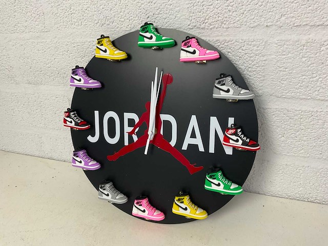 Jordan klok - afbeelding 1 van  4