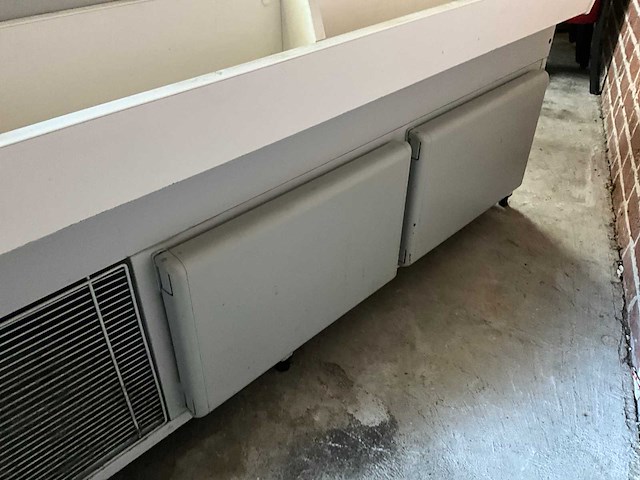 Jordao daisy rvt inbouw snackvitrine - afbeelding 5 van  7