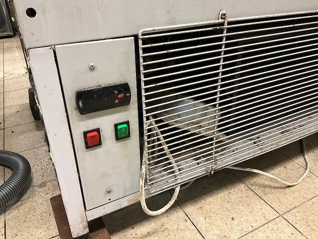 Jordao schepijsvitrine - afbeelding 3 van  11