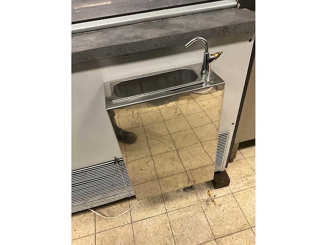 Jordao schepijsvitrine - afbeelding 6 van  9