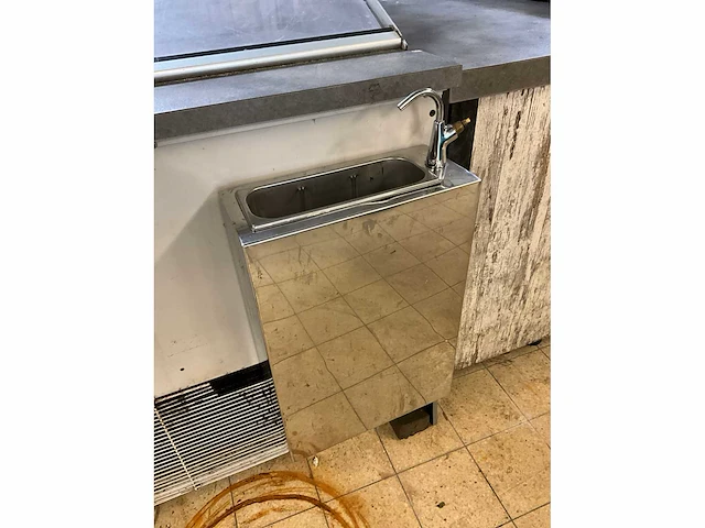Jordao schepijsvitrine - afbeelding 5 van  9