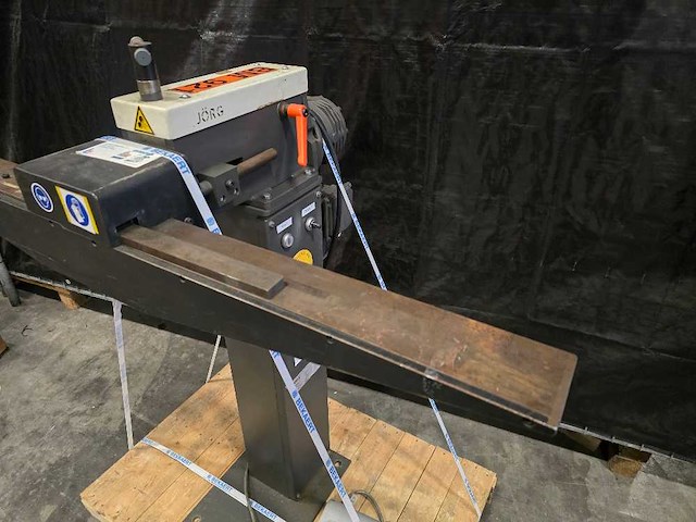 Jorg - 2009 - 5343 v - voormachine - afbeelding 3 van  8