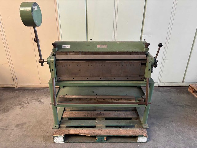 Jorg - 2021 - zetbank - afbeelding 1 van  11